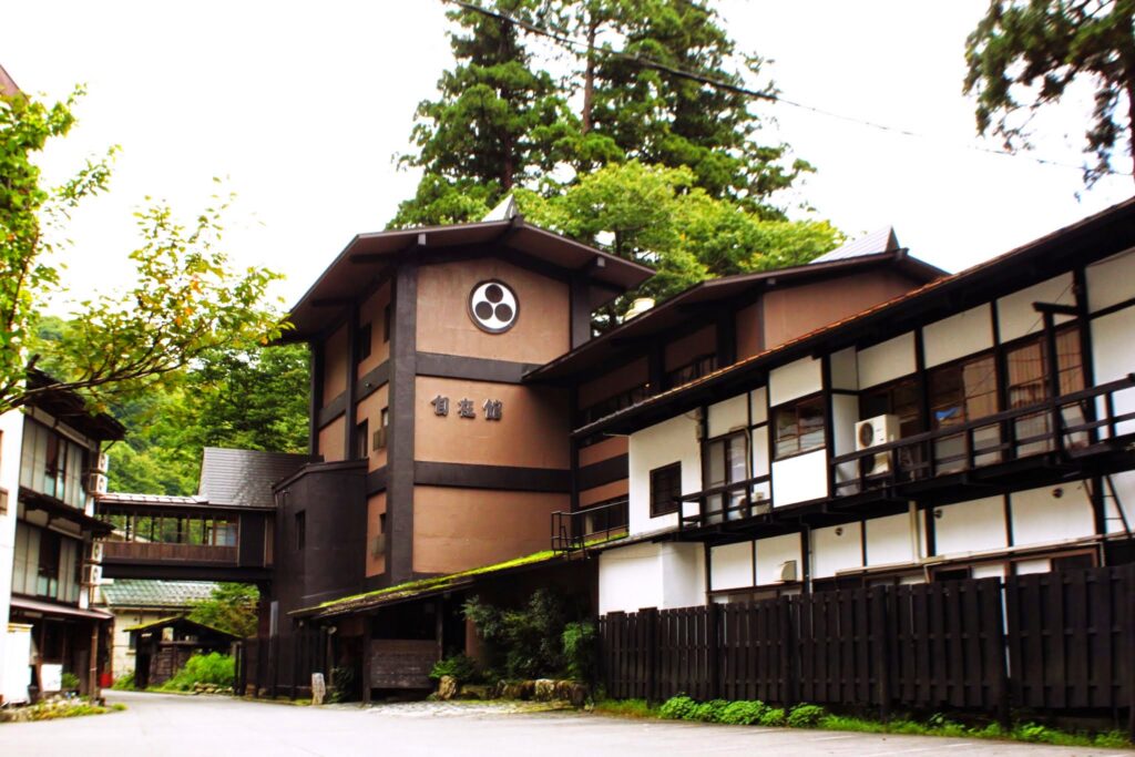 栃尾又温泉 自在館 様